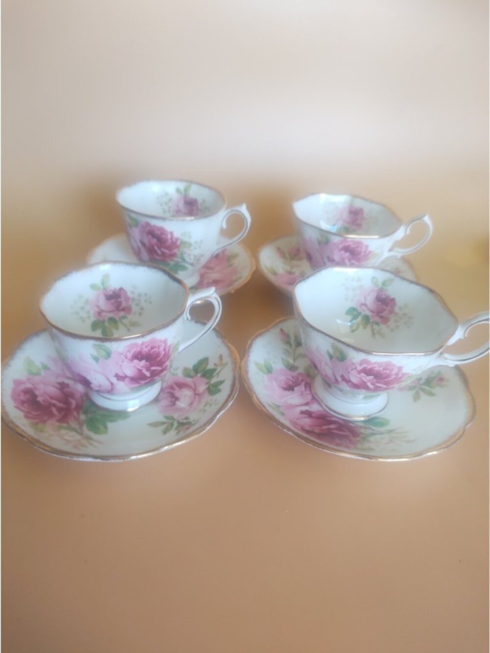 Vintage Royal Albert Tea Cup & saucer sets(4) American Beauty